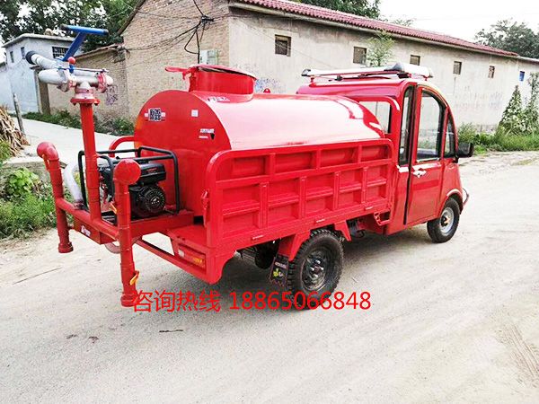 新能源四輪灑水車(chē)