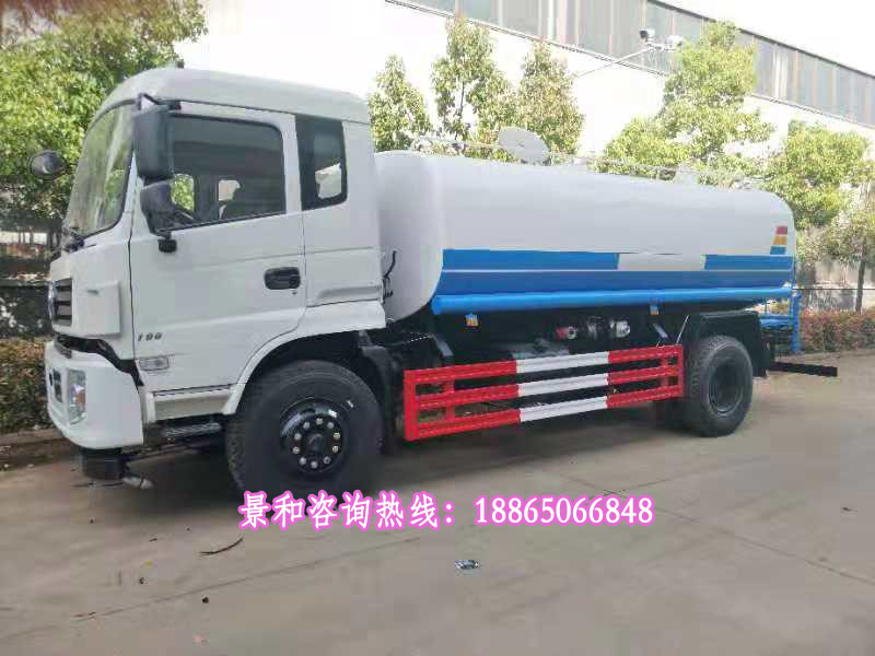 汽車灑水車