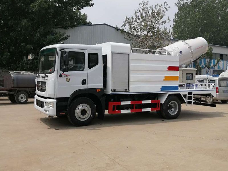 東風多利卡12噸抑塵車