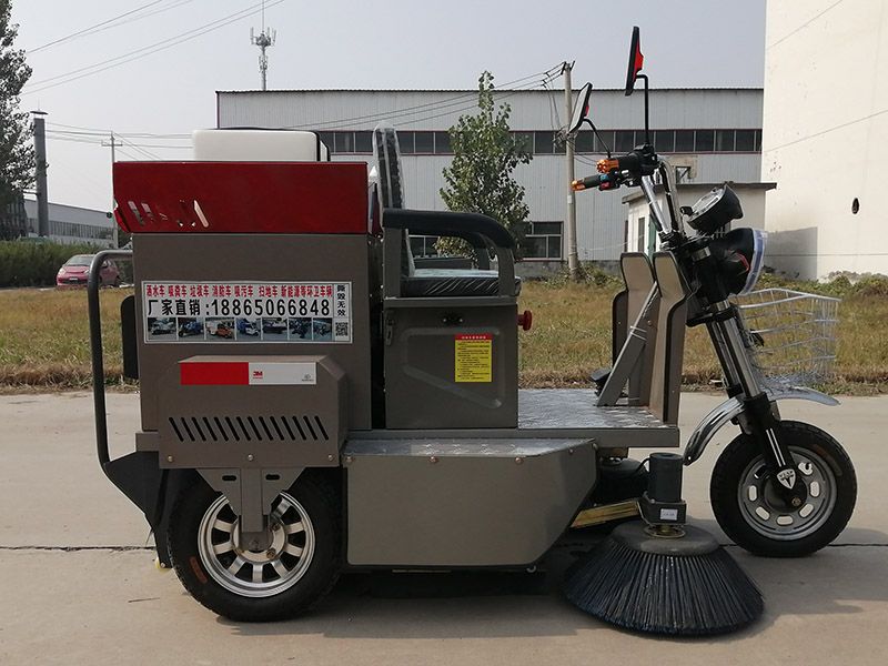 簡(jiǎn)易掃地車(chē)