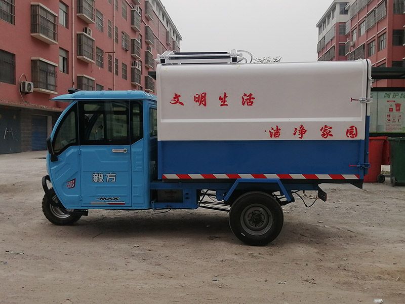 電動4立方灑水車