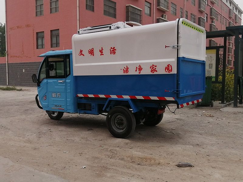 電動4立方灑水車