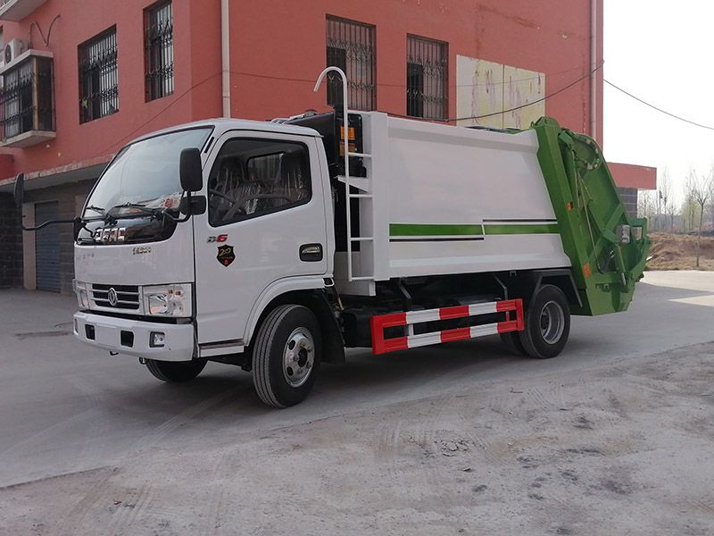 東風(fēng)國(guó)六壓縮垃圾車