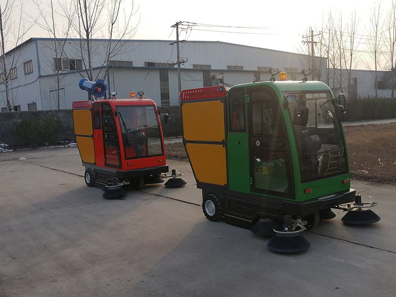 多功能掃地車