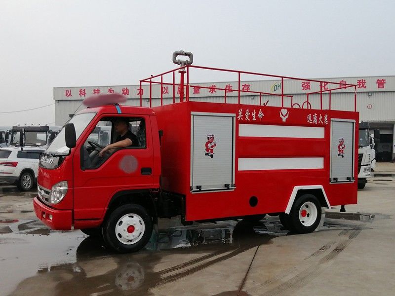 5噸消防灑水車(chē)