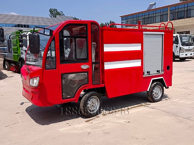 電動四輪消防車